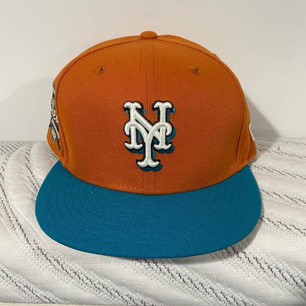 Hat Club × MLB × New Era
7 3/8 New York Mets 40th Anniversary Patch